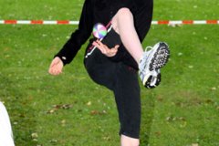 Women-08-073