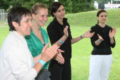 Women-08-085