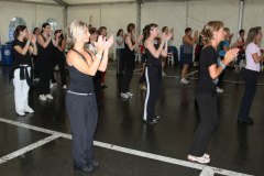 Women-08-089